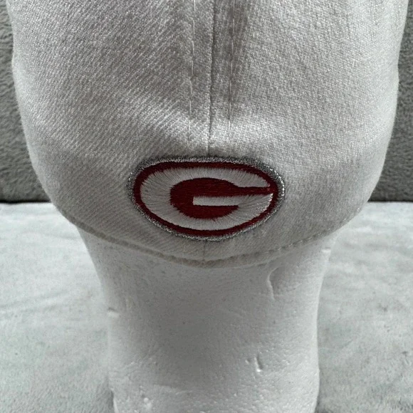 Top of the World Georgia Bulldogs Hat Mens White Red Embroidered Stretch Fit Cap - Picture 9 of 14